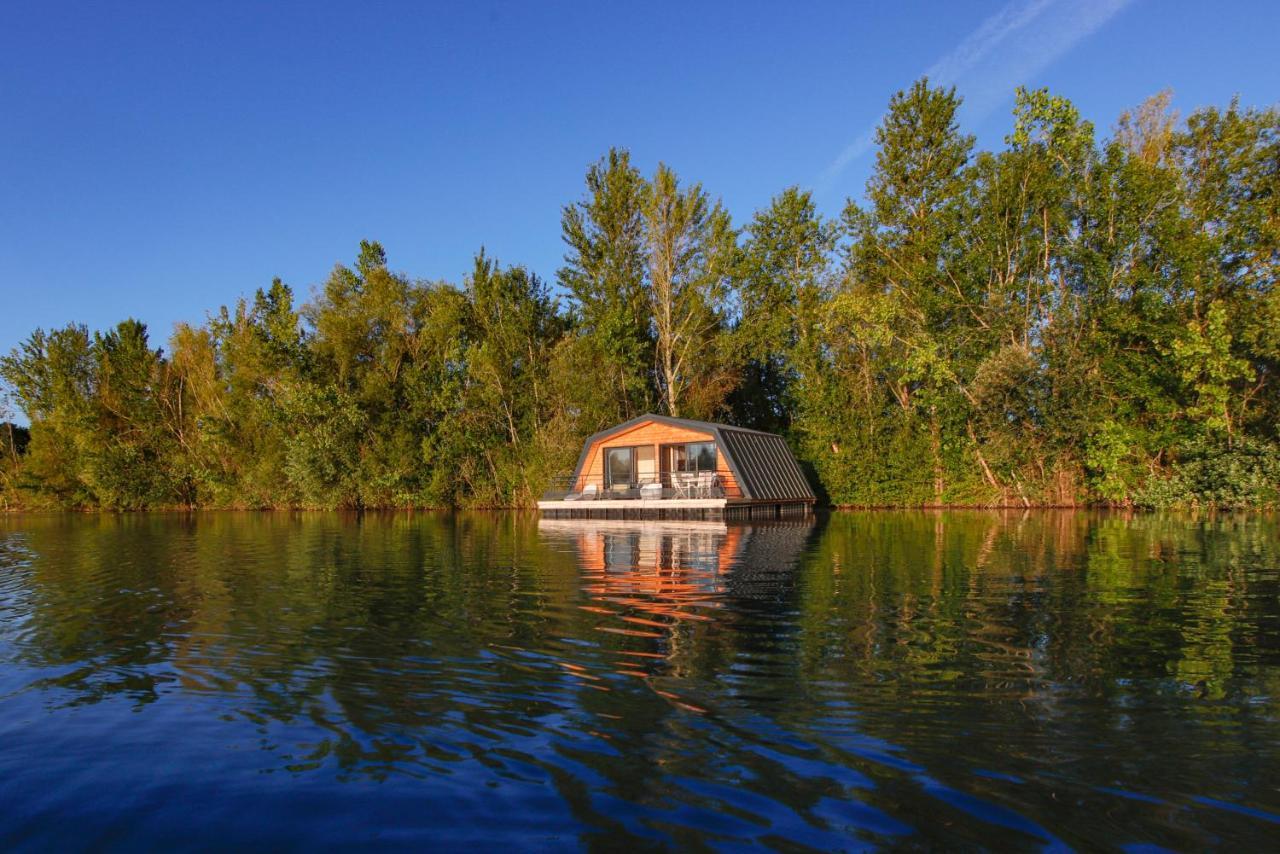 Maison Flottante - Houseboat - Baurech Insolite Eksteriør billede